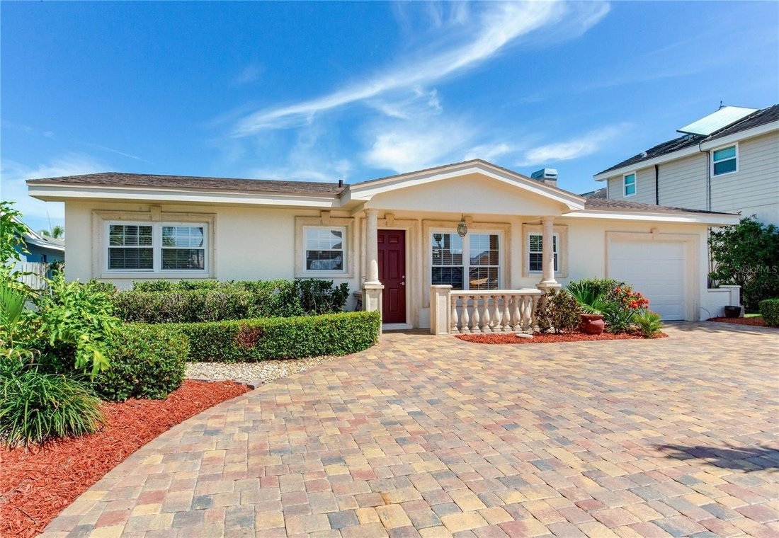 Maison à Madeira Beach, Floride, États-Unis 4 - 17878149