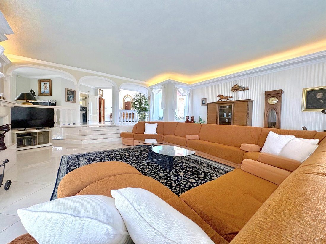 House in Elviria-Cabopino, Marbella, Spain 5 - 17224892