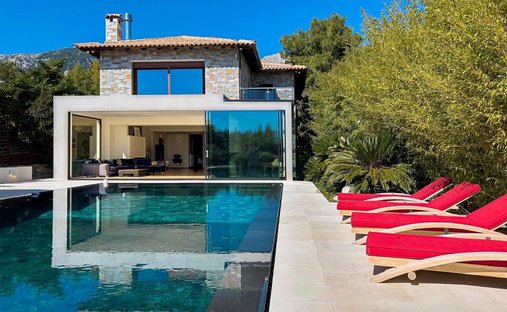Villa in Thrakomakedones, Attica, Greece 1