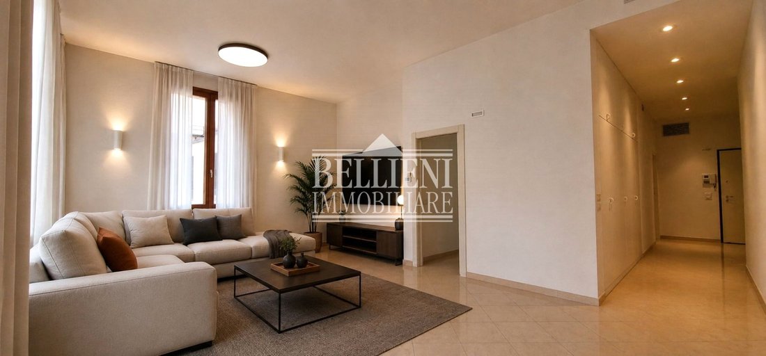 Apartment in Center, Vicenza, Veneto 1 - 16802318