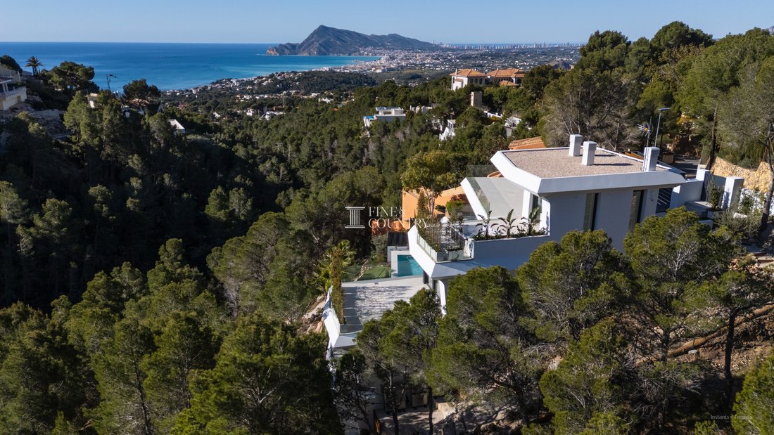 Villa in Altea, Valencian Community, Spain 1 - 17876858