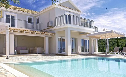 Villa en Northern Corfu, Peloponnese, Western Greece and the Ionian, Grèce 1