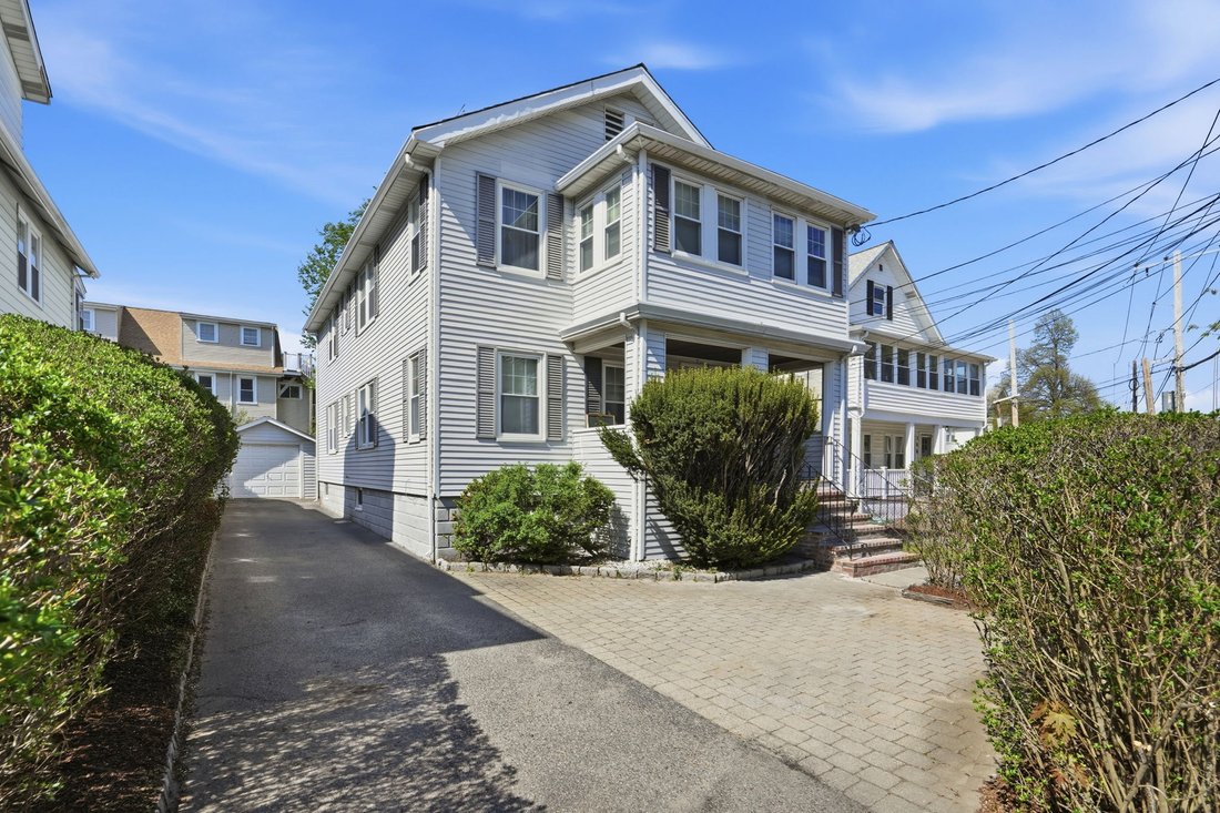 Apartment in Watertown, Massachusetts, United States 1 - 17879341
