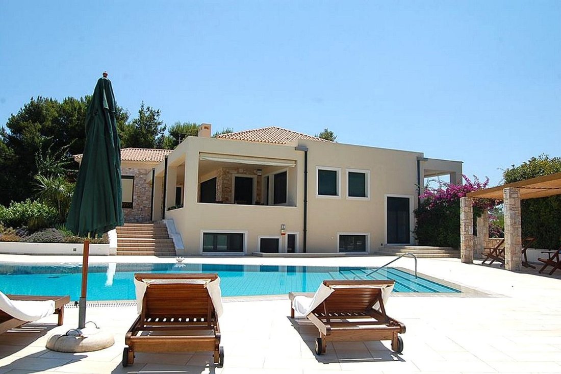 Villa in Oropos, Attica, Greece 3 - 17878653