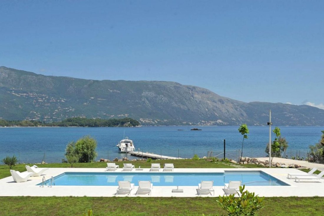 Villa in Northern Corfu, Peloponnese, Western Greece and the Ionian, Greece 2 - 17878595