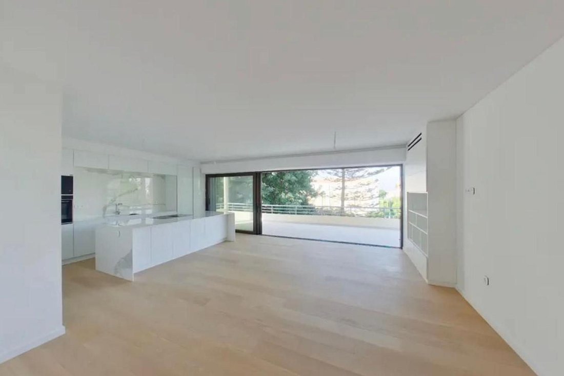 Apartment in Vouliagmeni, Attica, Greece 2 - 17878012