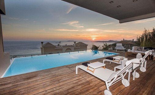 Villa in Kropia, Attica, Greece 1