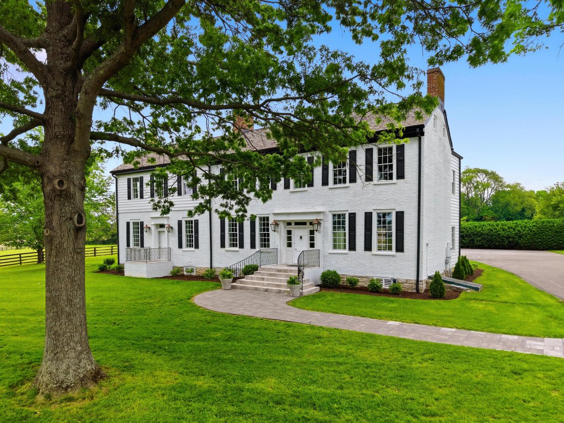 House in Paris, Kentucky, United States 4 - 17880046