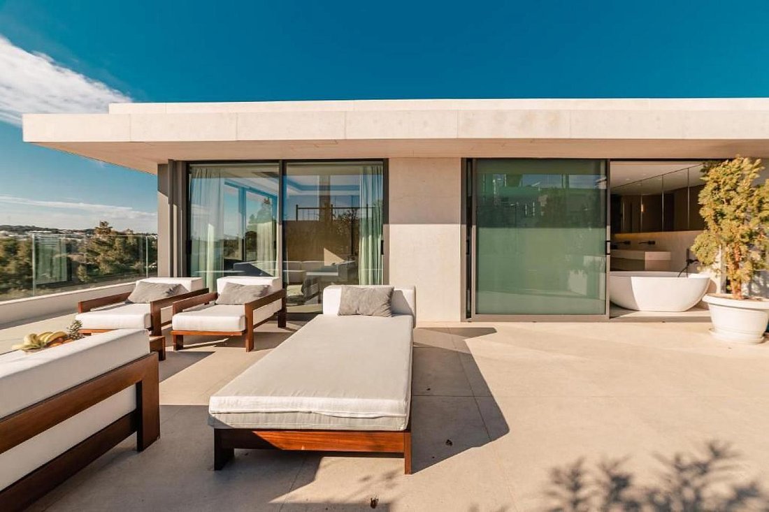 Apartment in Vouliagmeni, Attica, Greece 2 - 17878422