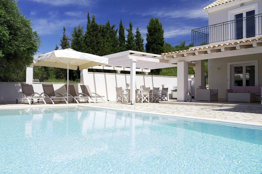 Villa in Northern Corfu, Peloponnese, Western Greece and the Ionian, Greece 2 - 17878054