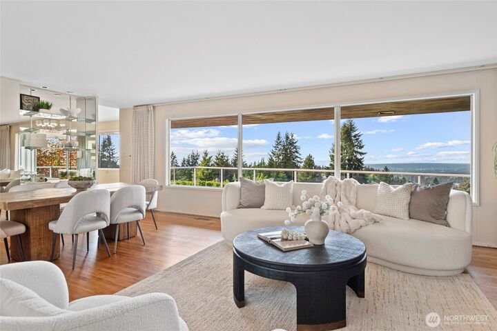 House in Bellevue, Washington, United States 4 - 17878654
