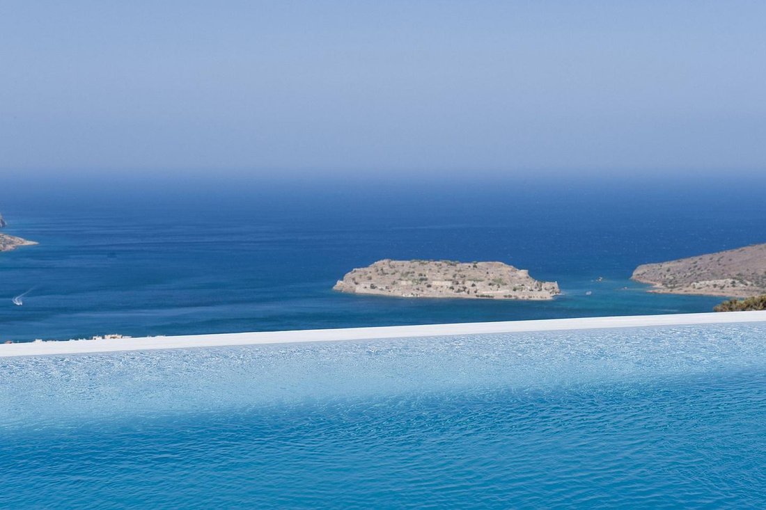 Villa in Community of Elounta, Agios Nikolaos Municipal Unit, Greece 4 - 17878598