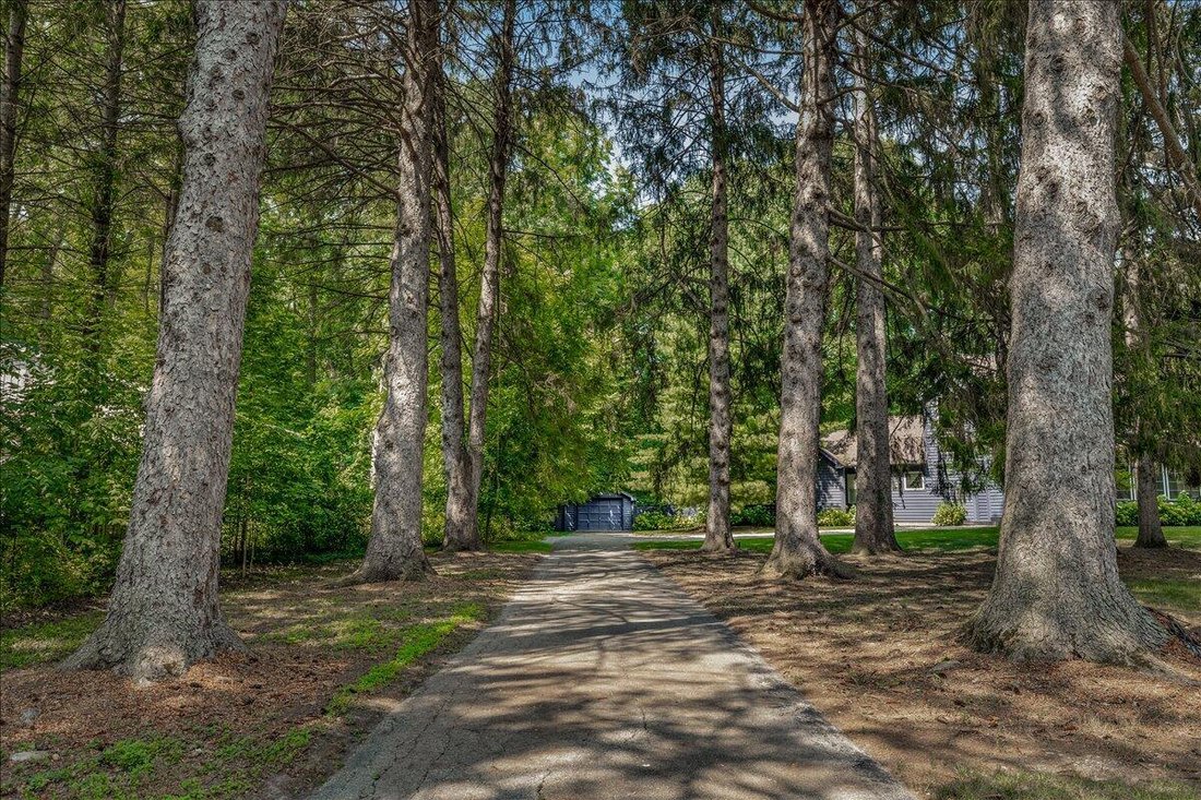 House in Three Oaks, Michigan, United States 3 - 17880012