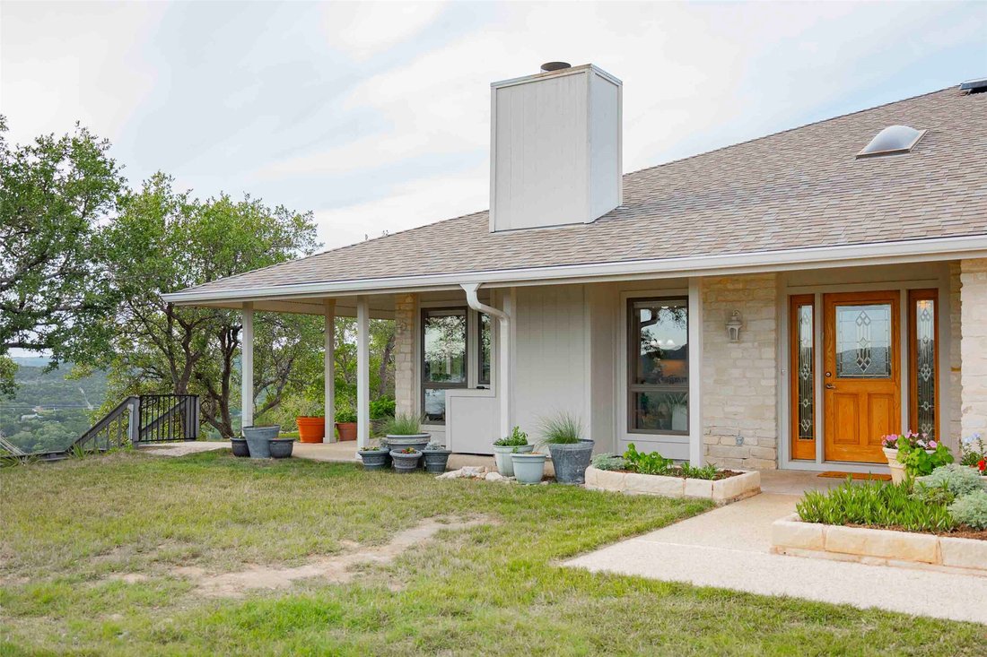 House in Leander, Texas, United States 5 - 17877243