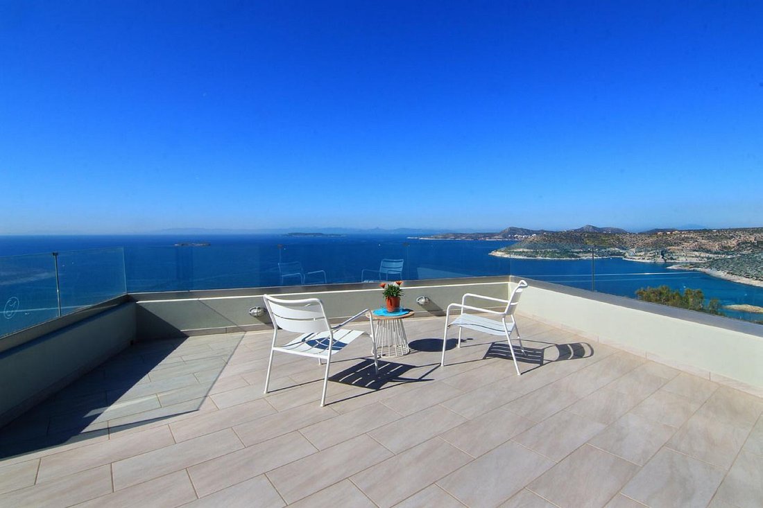 Villa in Kalyvia Thorikou, Attica, Greece 1 - 17878592
