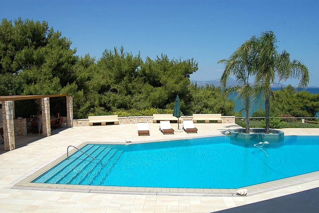 Villa in Oropos, Attica, Greece 2 - 17878653
