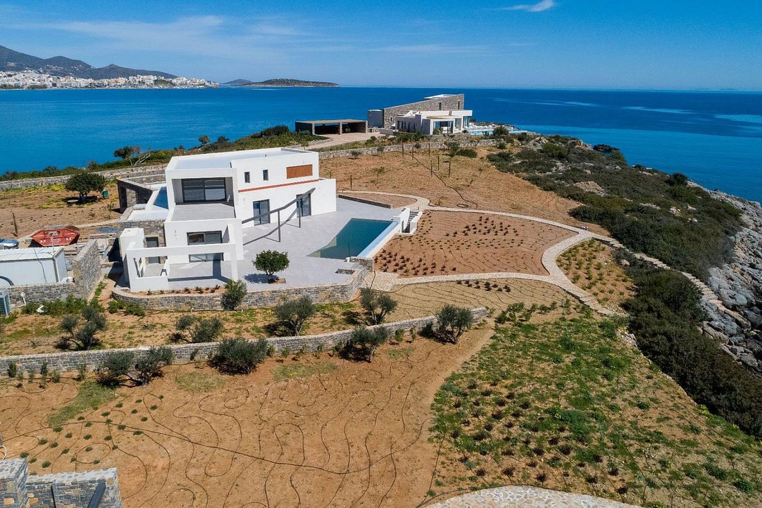 Villa in Community of Kritsa, Agios Nikolaos Municipal Unit, Greece 1 - 17878290