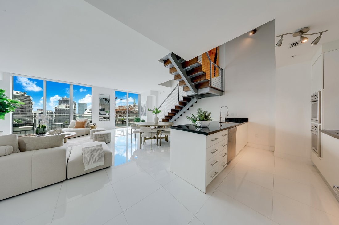 Condo in Miami, Florida, United States 1 - 17879534