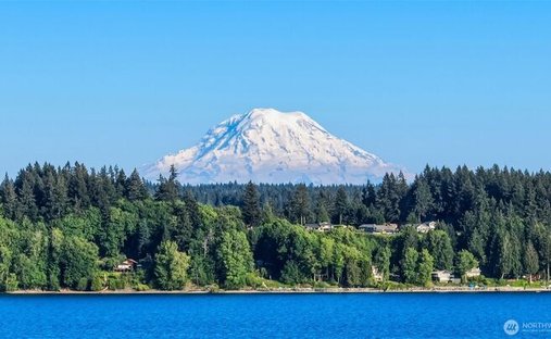 House in Gig Harbor, Washington, United States 1