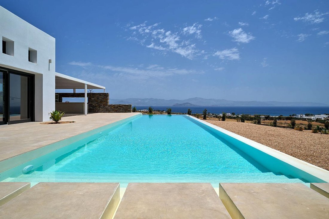 Villa in Paros, Aegean, Greece 2 - 17878211