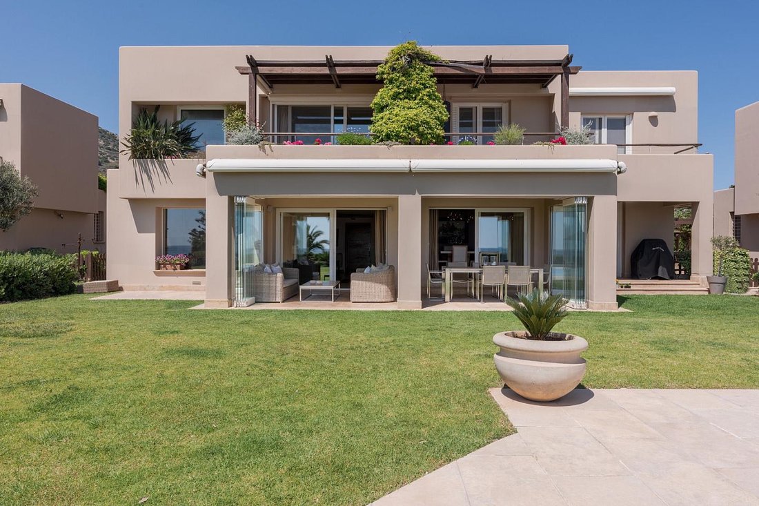 Villa in Kalyvia Thorikou, Attica, Greece 3 - 17878056