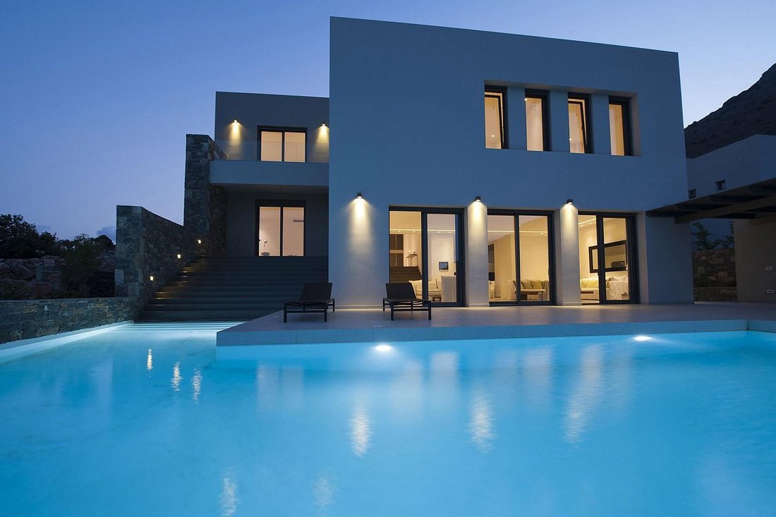 Villa in Community of Elounta, Agios Nikolaos Municipal Unit, Greece 2 - 17878598