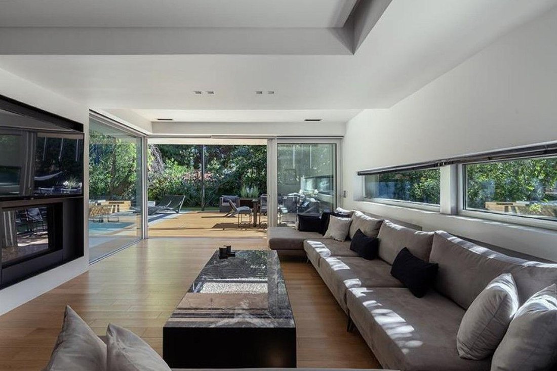 Apartment in Vouliagmeni, Attica, Greece 5 - 17878386