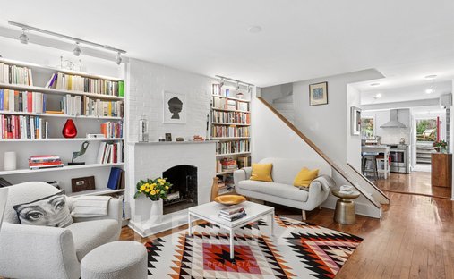 House in New York, New York, United States 1