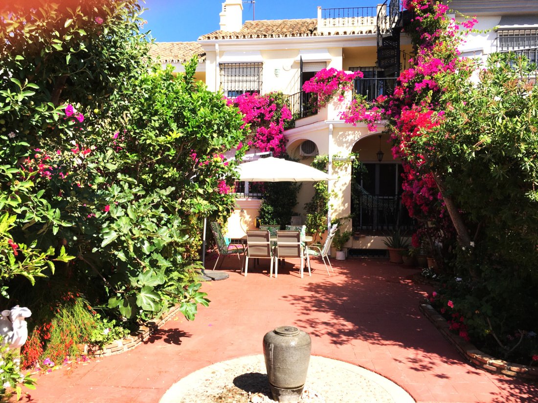 Townhouse in La Alcaidesa, San Roque, Andalusia 5 - 17879579