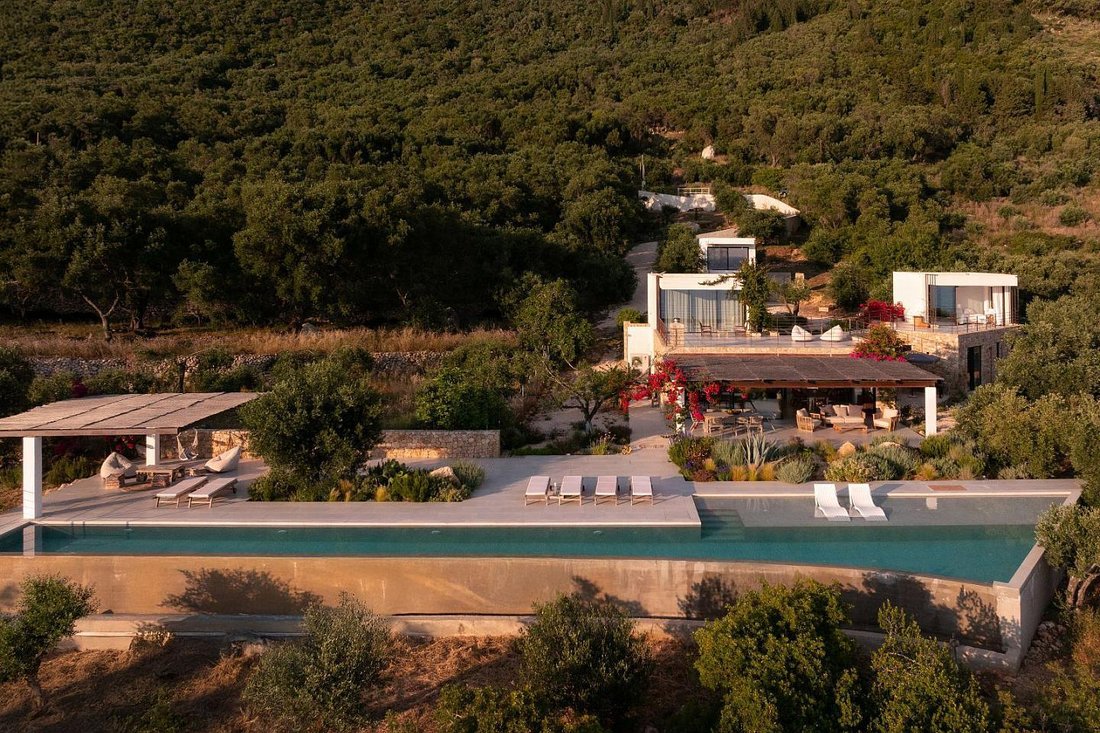 Villa in Northern Corfu, Peloponnese, Western Greece and the Ionian, Greece 3 - 17878175