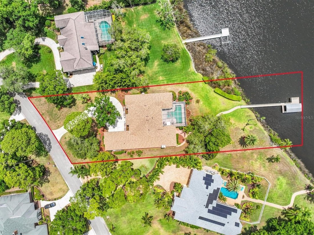 House in Tarpon Springs, Florida, United States 3 - 17878139