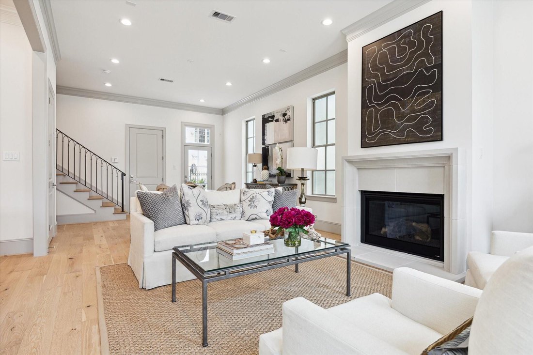 House in Houston, Texas, United States 2 - 17876774
