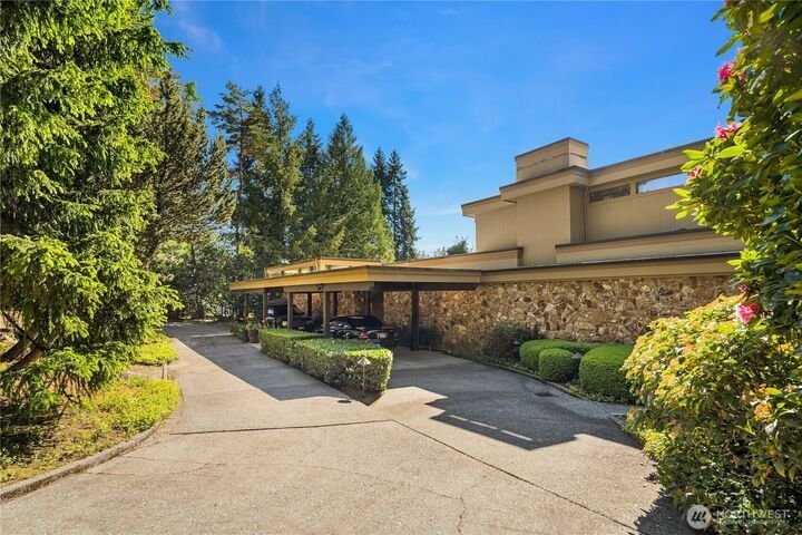 House in Bellevue, Washington, United States 4 - 17878555