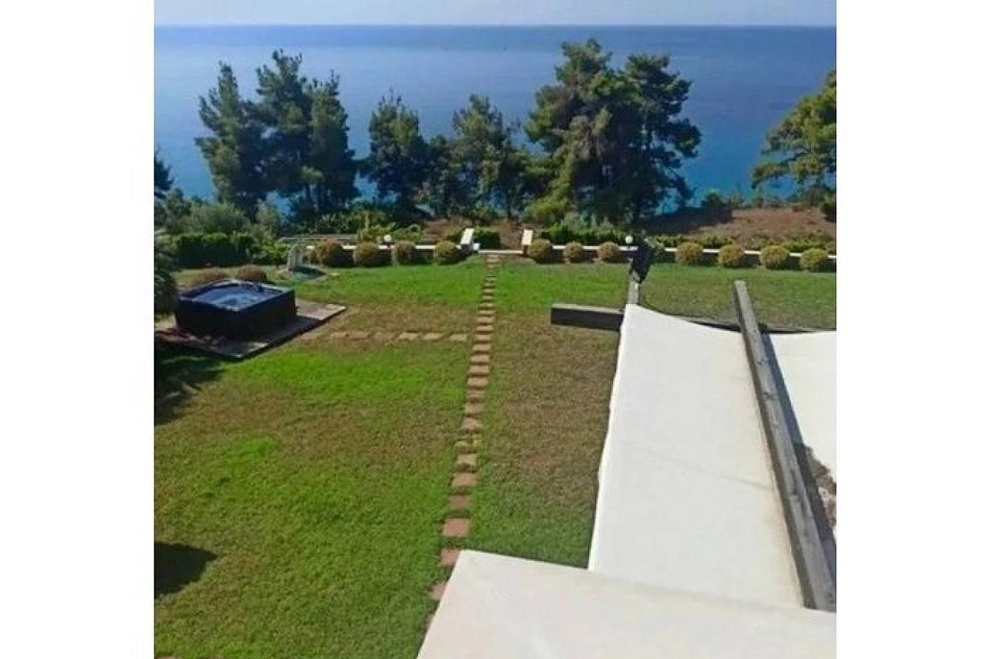 Villa in Kassandra, Macedonia and Thrace, Greece 2 - 17877891
