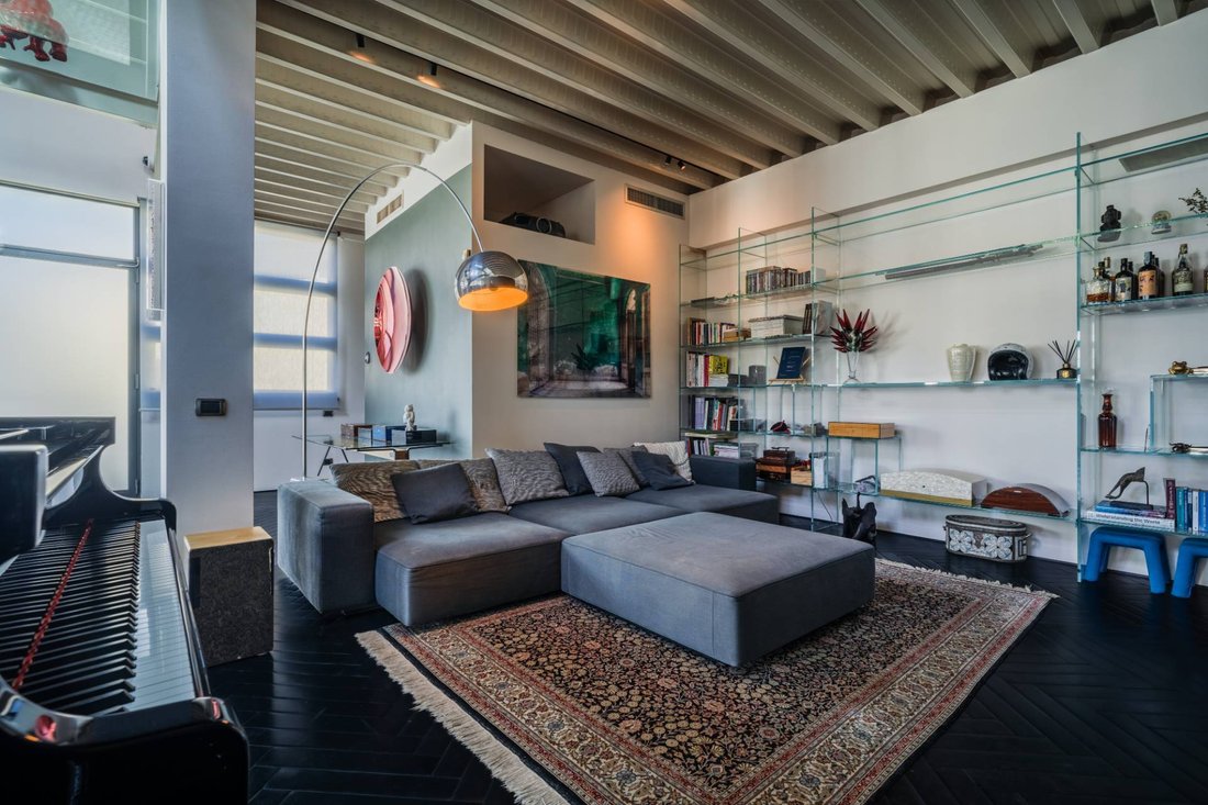 Apartment in Naviglio Grande - San Cristoforo, Milan, Italy 2 - 17614165