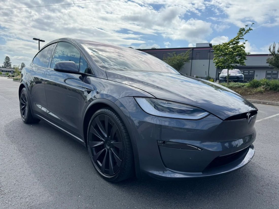 Suv in Bellevue, WA, United States 3 - 17880314