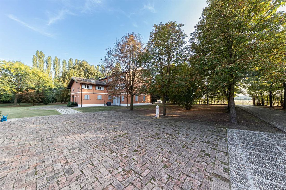 Villa in Remesina-Pezzana-Ospedale, Carpi, Emilia-Romagna 5 - 17878958