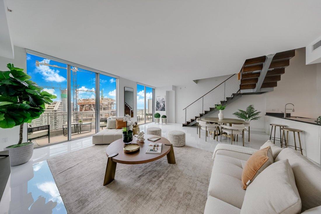 Condo in Miami, Florida, United States 5 - 17879534