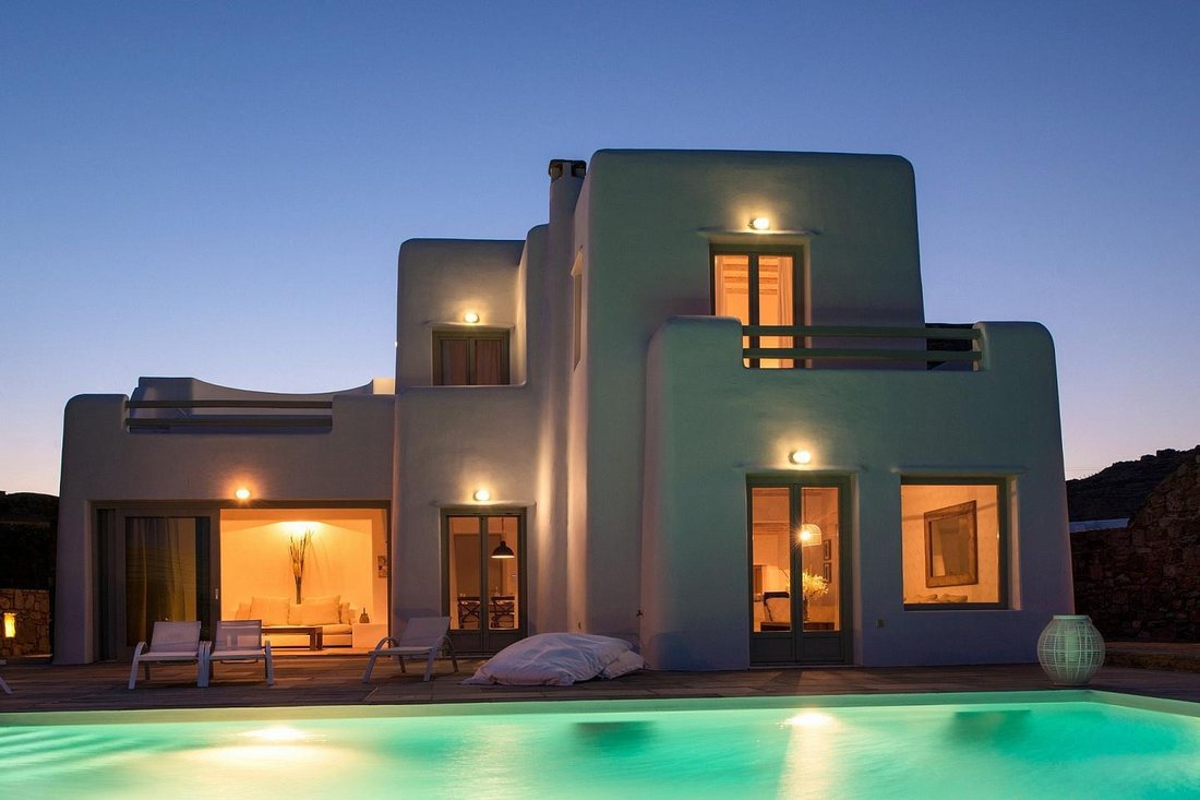 Villa in Ano Mera Community, Aegean, Greece 1 - 17878267