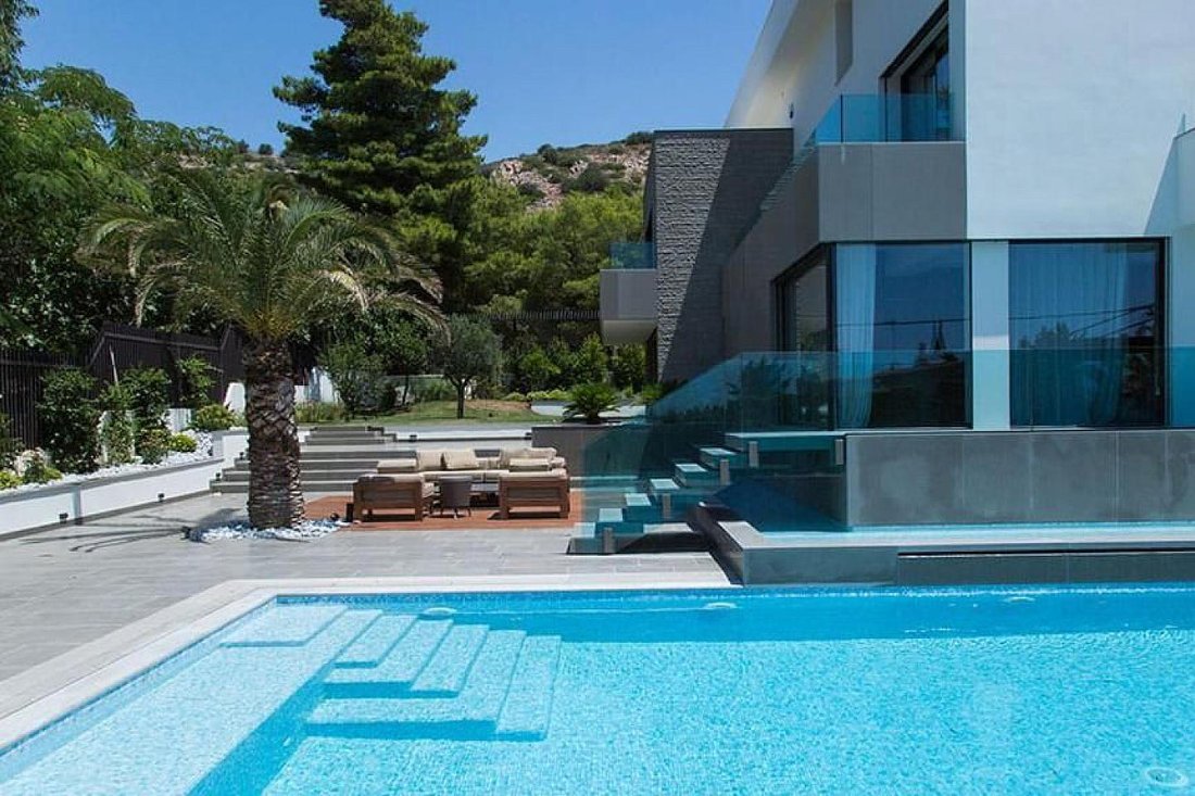 Villa in Vouliagmeni, Attica, Greece 1 - 17878518