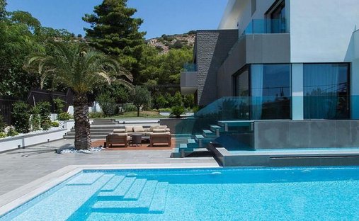 Villa in Vouliagmeni, Attika, Griechenland 1