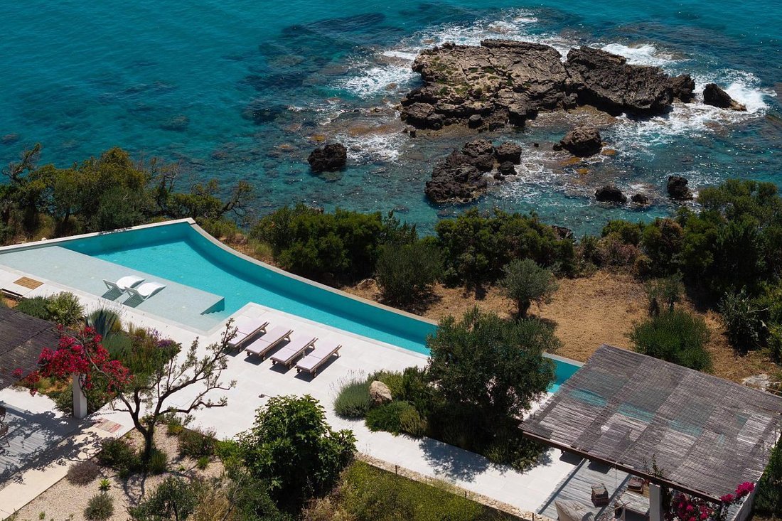 Villa in Northern Corfu, Peloponnese, Western Greece and the Ionian, Greece 1 - 17878175