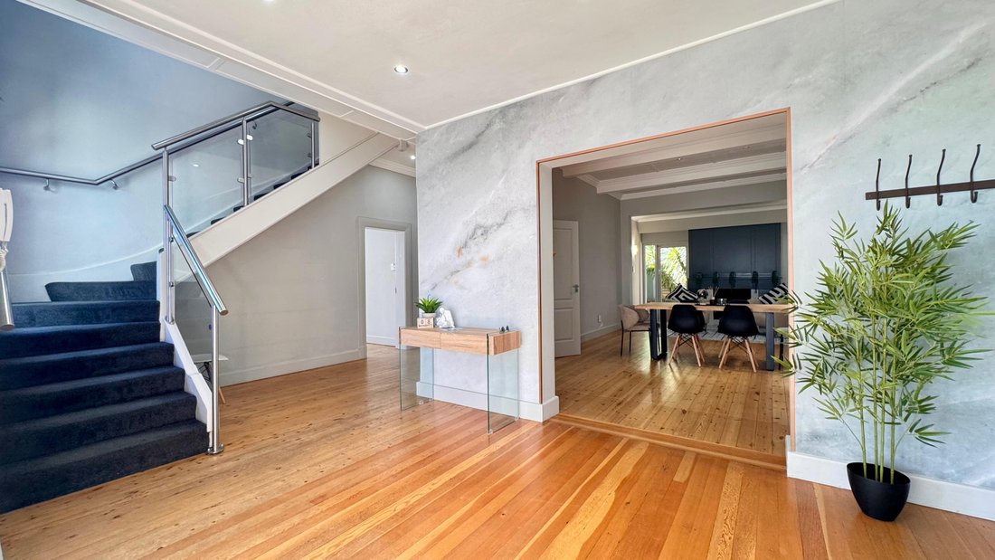House in Sea Point, Cape Town, South Africa 1 - 17877279