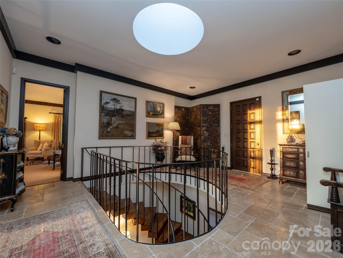 Casa a Asheville, Carolina del Nord, Stati Uniti 4 - 17880146