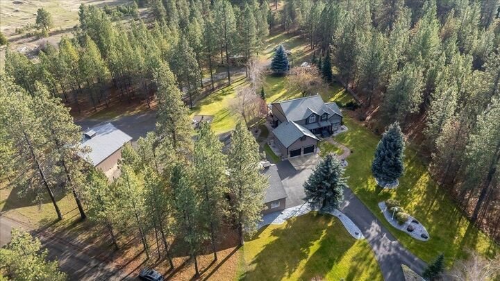 House in Chattaroy, Washington, United States 4 - 17877765