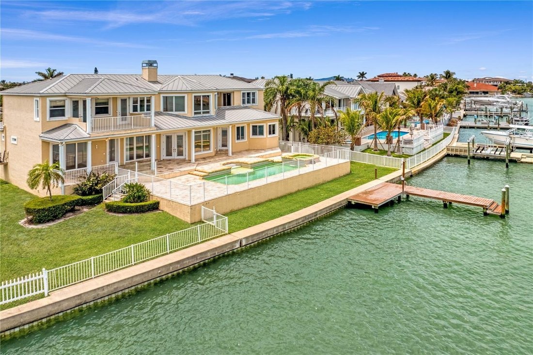 House in Belleair Beach, Florida, United States 2 - 17878123