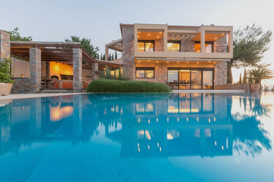 Villa in Oropos, Attica, Greece 1 - 17878442