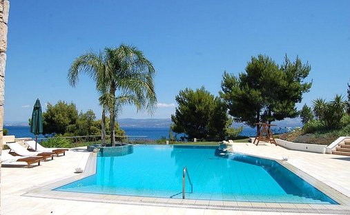 Villa in Oropos, Attica, Greece 1