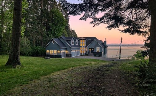 House in Kingston, Washington, United States 1