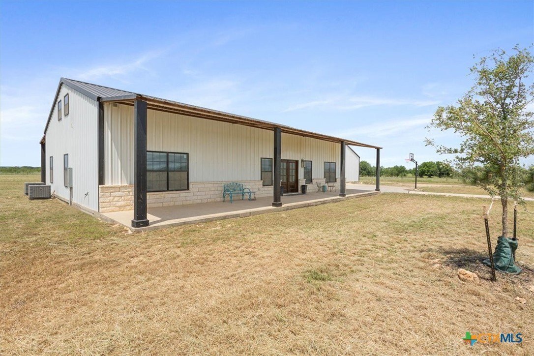 Salado, Texas, United States 5 - 17884251